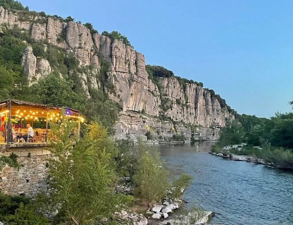 terrasse-au-bord-de-l