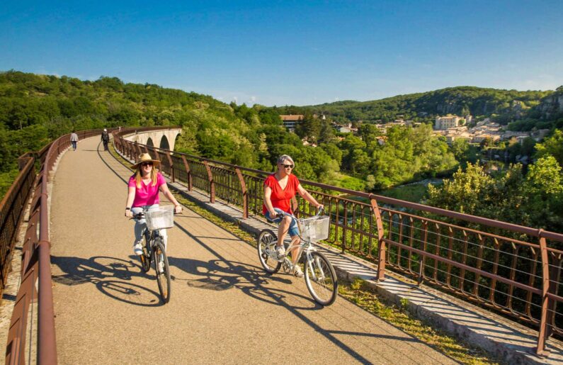 via-ardeche-vogue